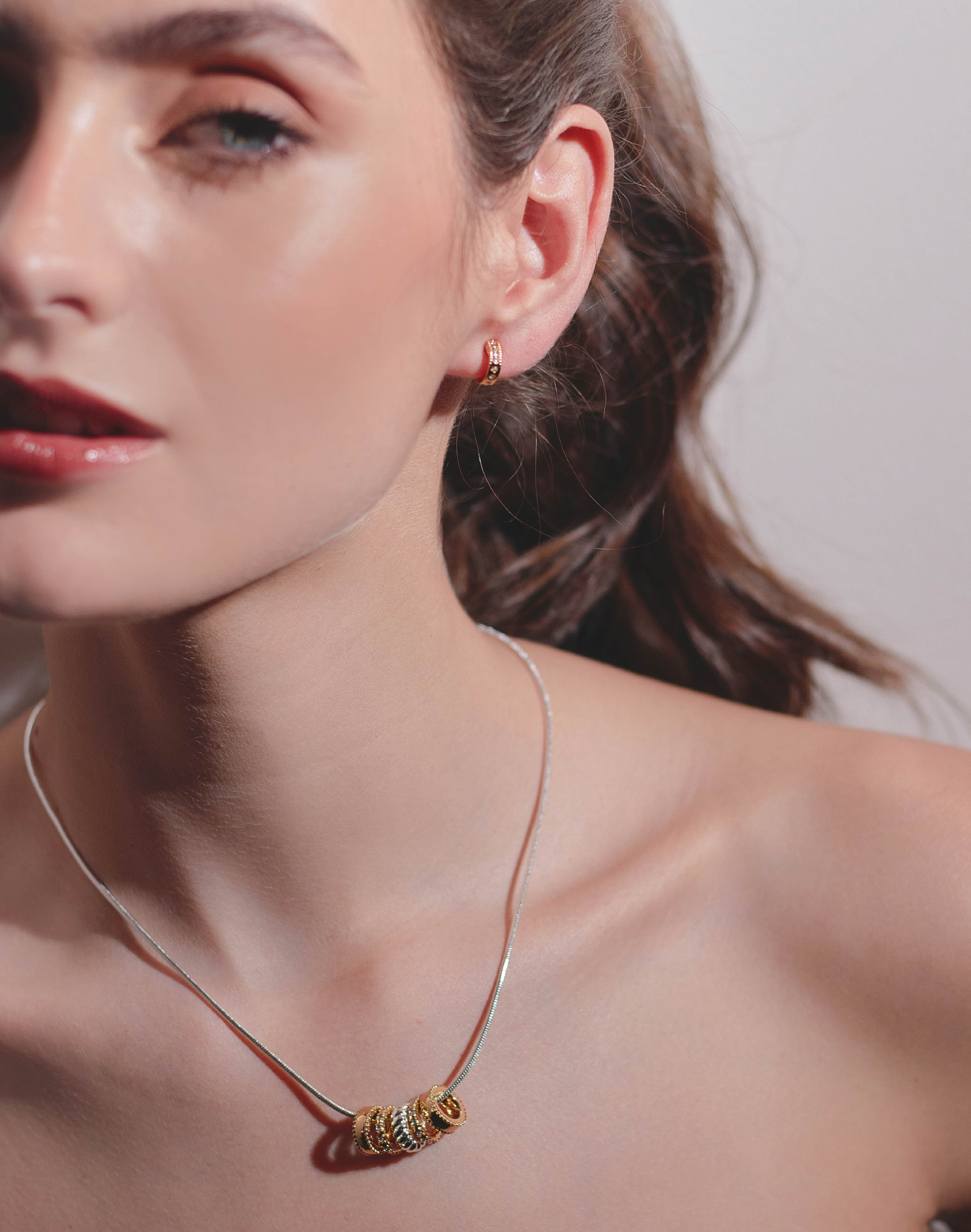 Cape Town Necklace & Stud Earrings Set